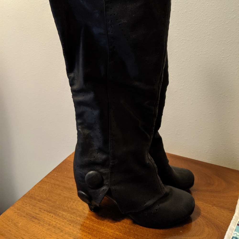Black boots